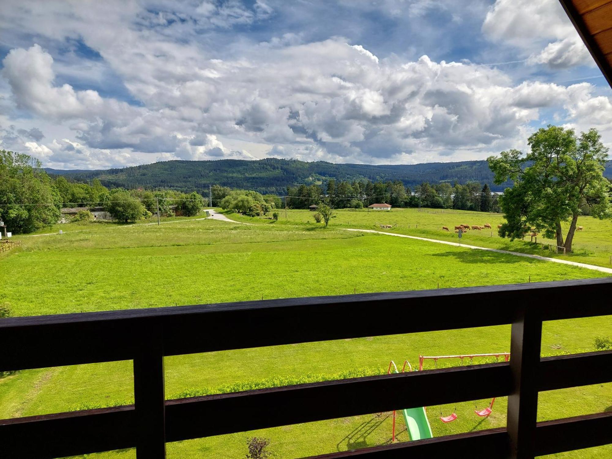 Penzion Slupecna Hotel Lipno nad Vltavou Exterior photo