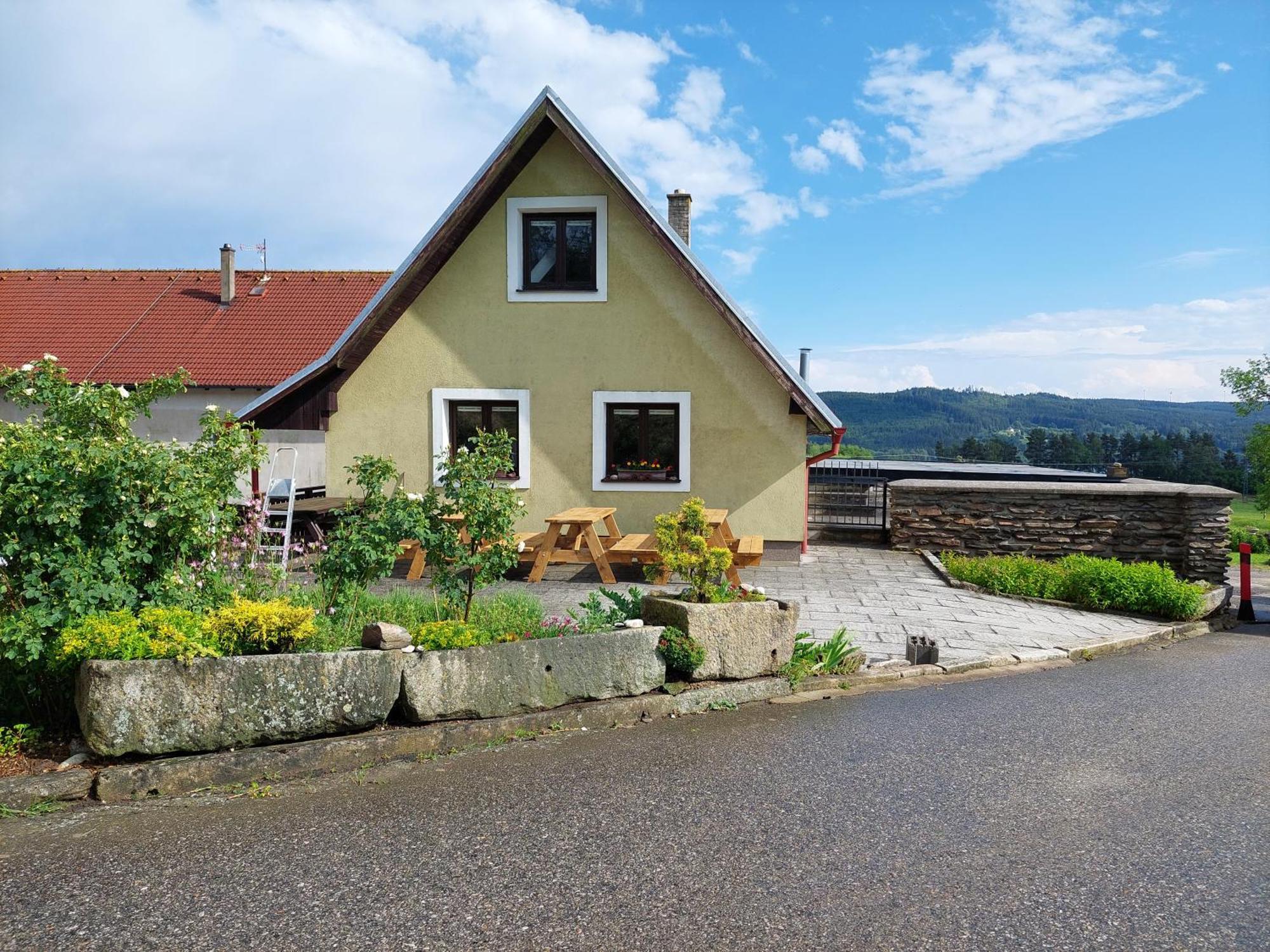 Penzion Slupecna Hotel Lipno nad Vltavou Exterior photo